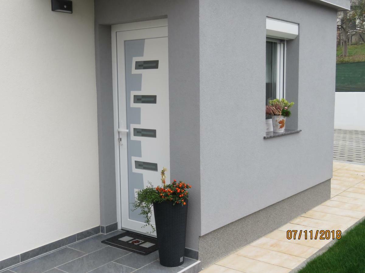 Aqua - Tuhelj - Land Apartamento Tuheljske Toplice Exterior foto